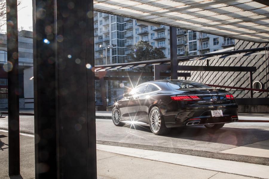  Mercedes-AMG S65 Coupe (C217) 2018 года  (NA) (фото 20 из 44)
